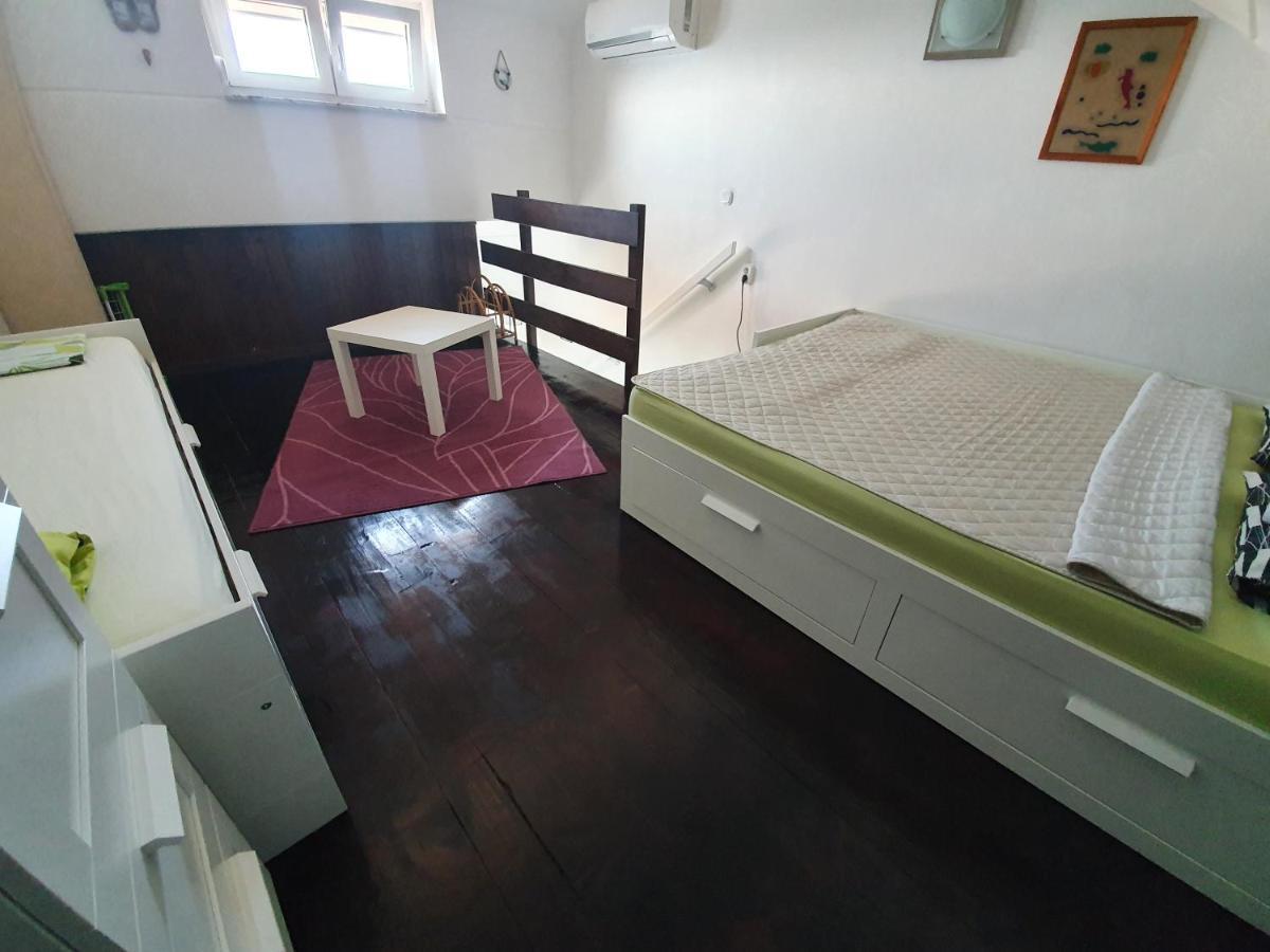 Modern Two Floors Apartment With A Beautiful View Martinšćica 외부 사진